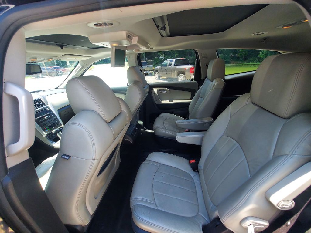 2012 Chevrolet Traverse Image 12