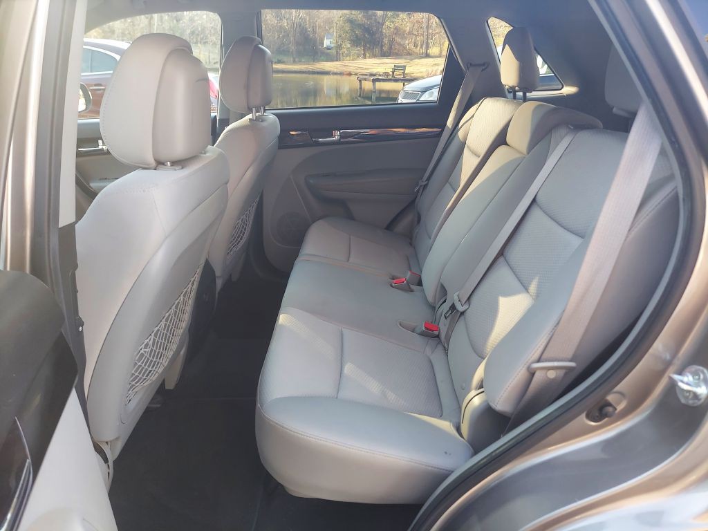 2012 Kia Sorento Image 8