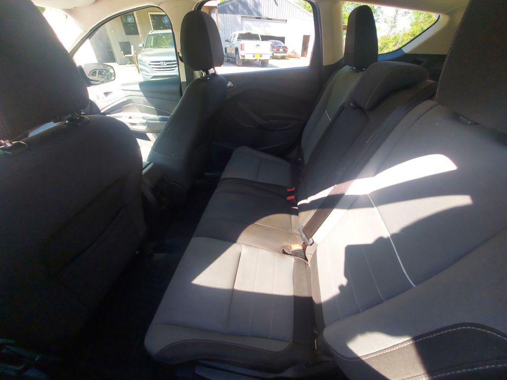 2014 Ford Escape Image 11