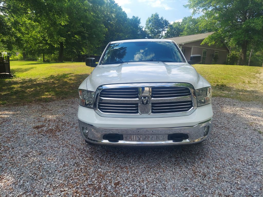 2014 RAM 1500 Image 8