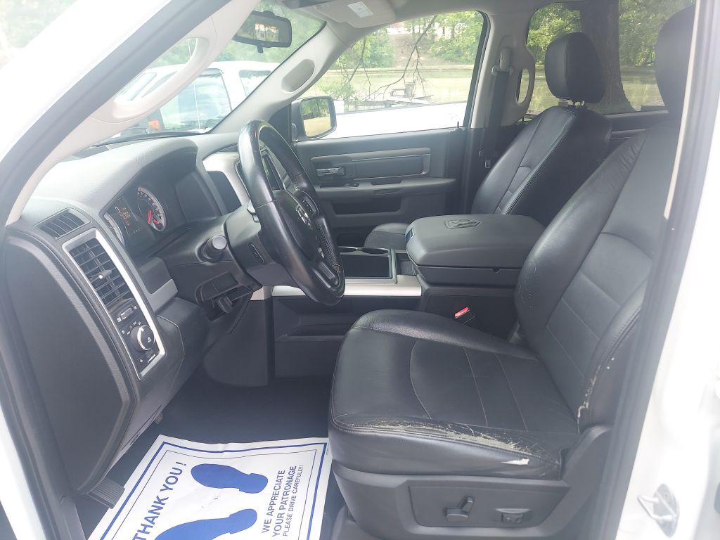 2014 RAM 1500 Image 9