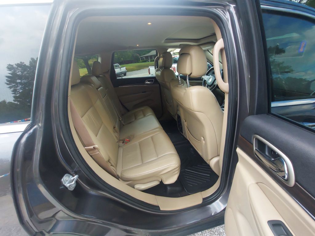 2016 Jeep Grand Cherokee Image 12