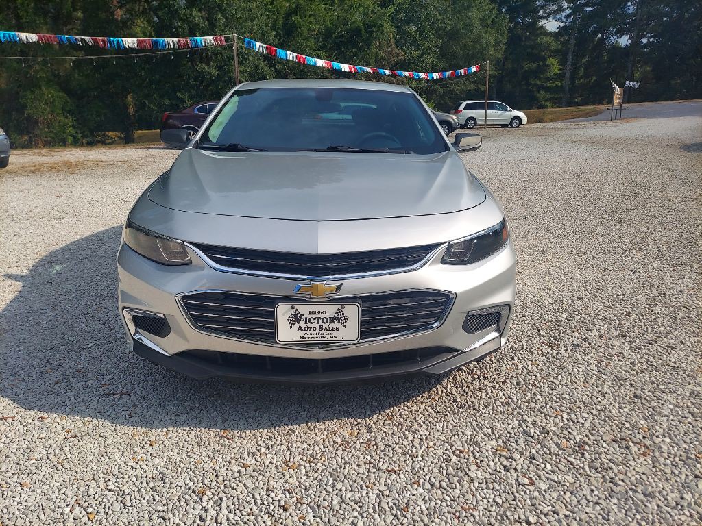 2017 Chevrolet Malibu Image 9