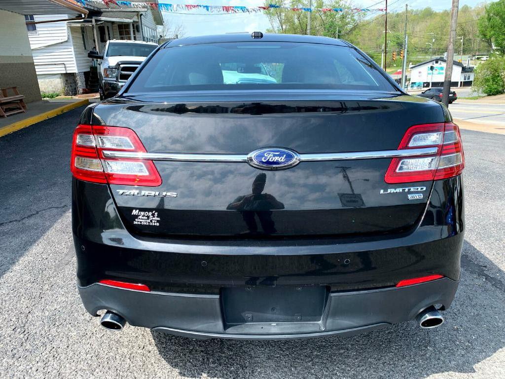 2013 Ford Taurus Image 4
