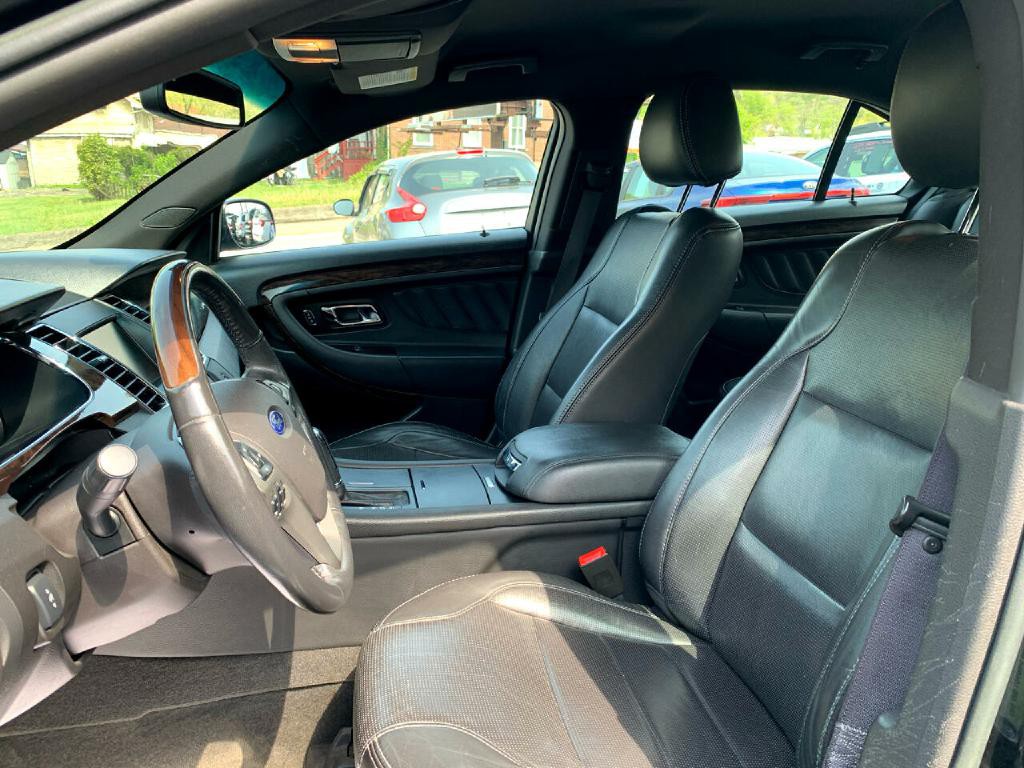 2013 Ford Taurus Image 13