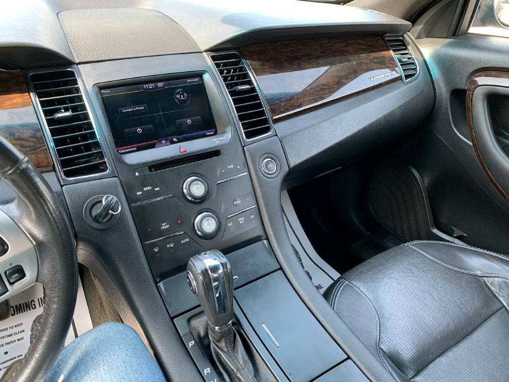 2013 Ford Taurus Image 16