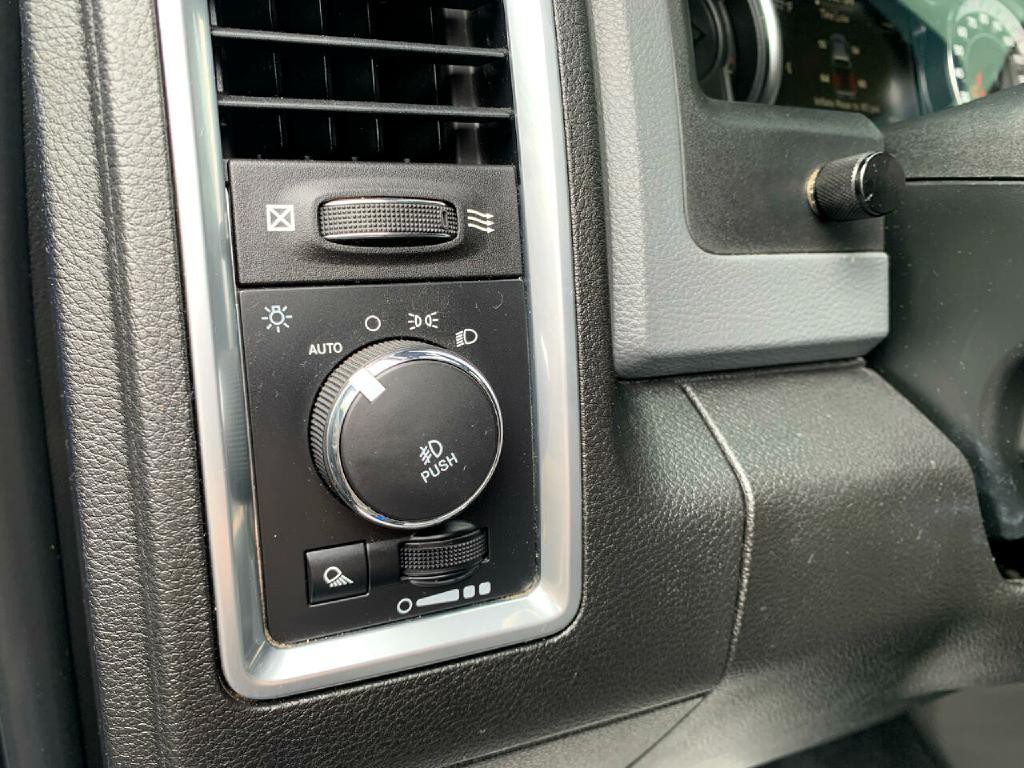 2018 RAM 2500 Image 16
