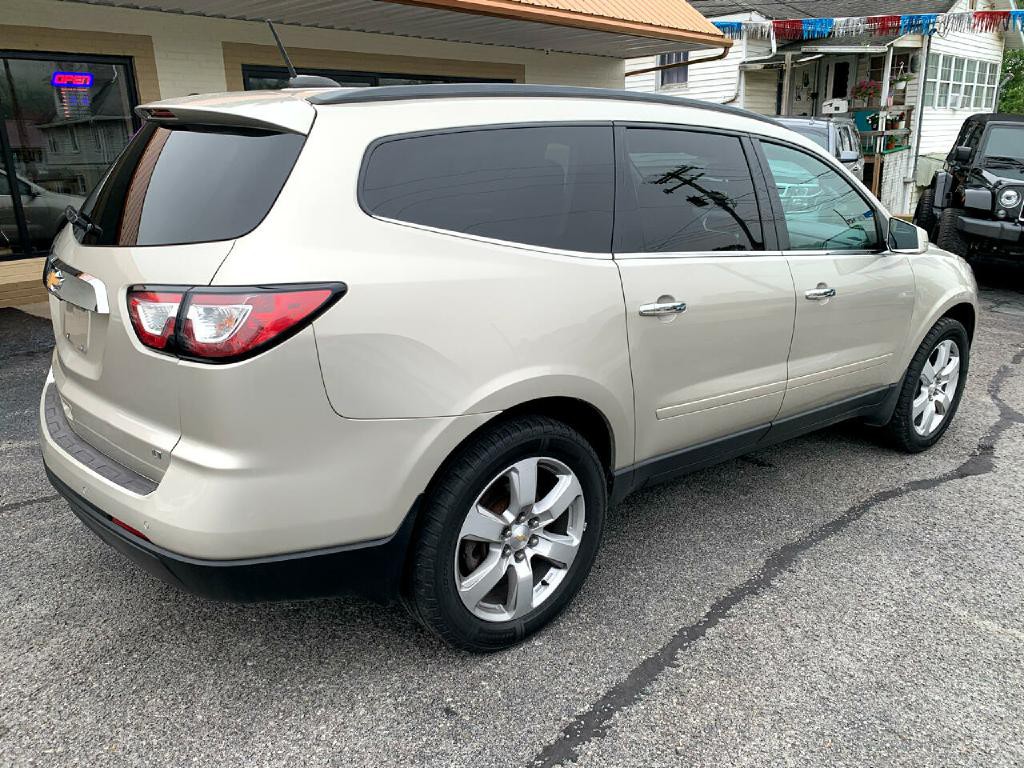 2017 Chevrolet Traverse Image 5