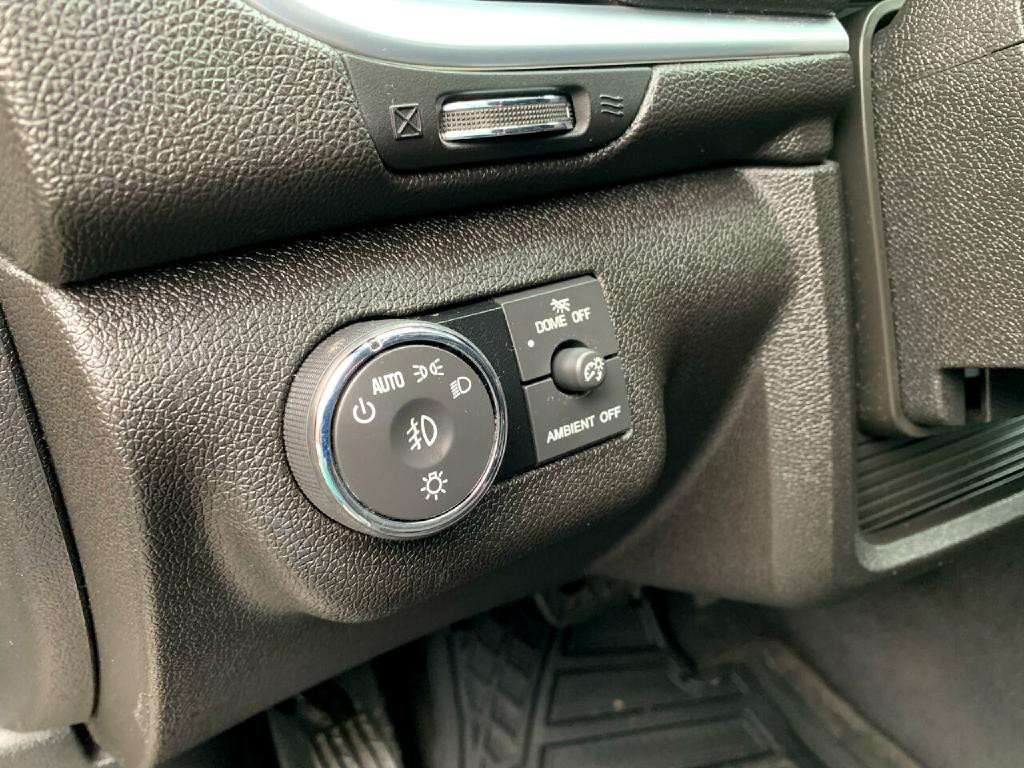 2017 Chevrolet Traverse Image 12