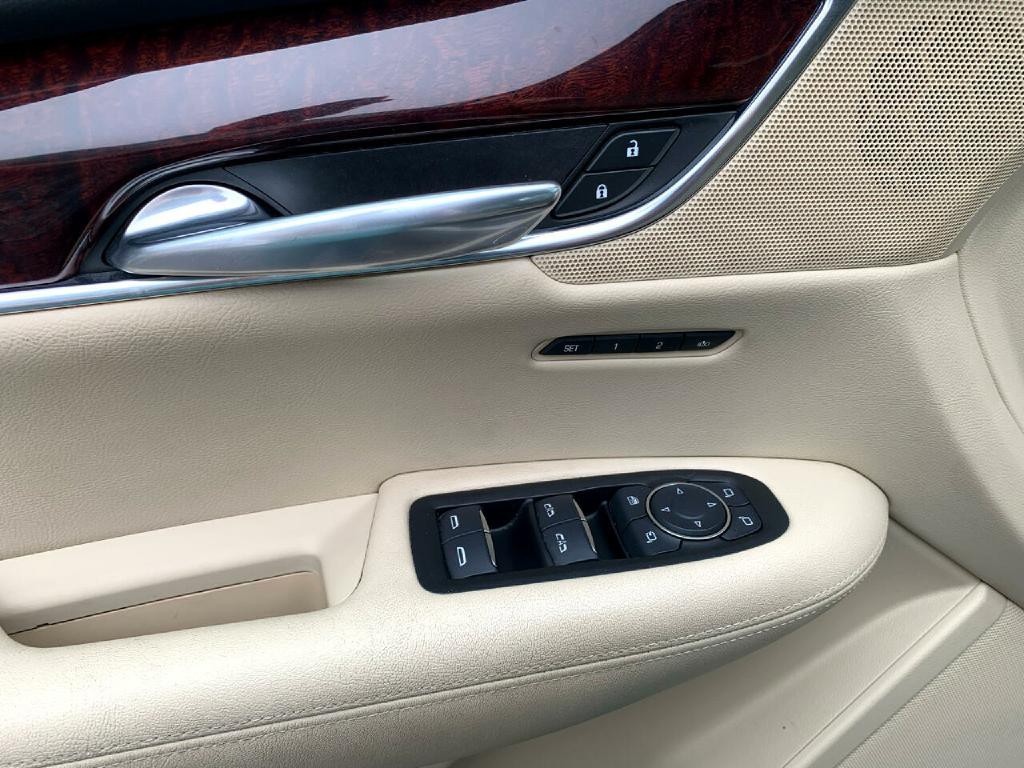 2017 Cadillac XT5 Image 10