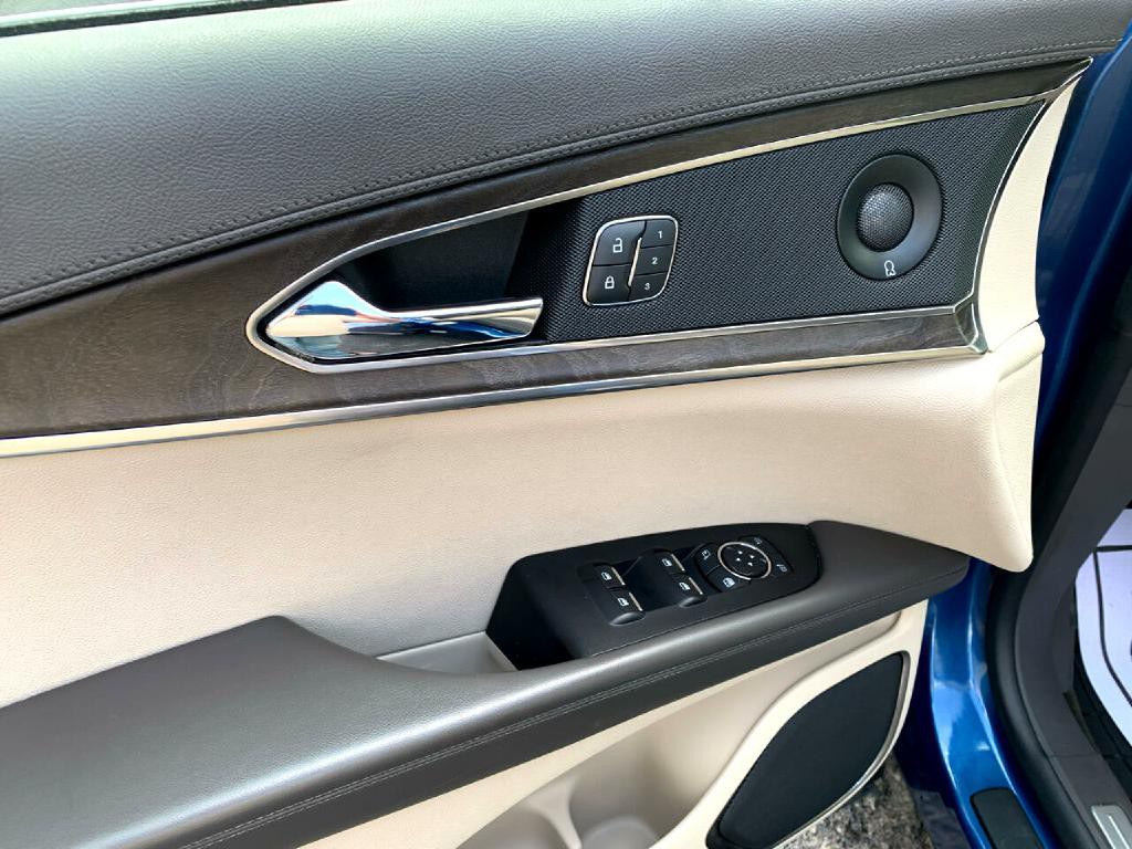 2020 Lincoln Nautilus Image 11
