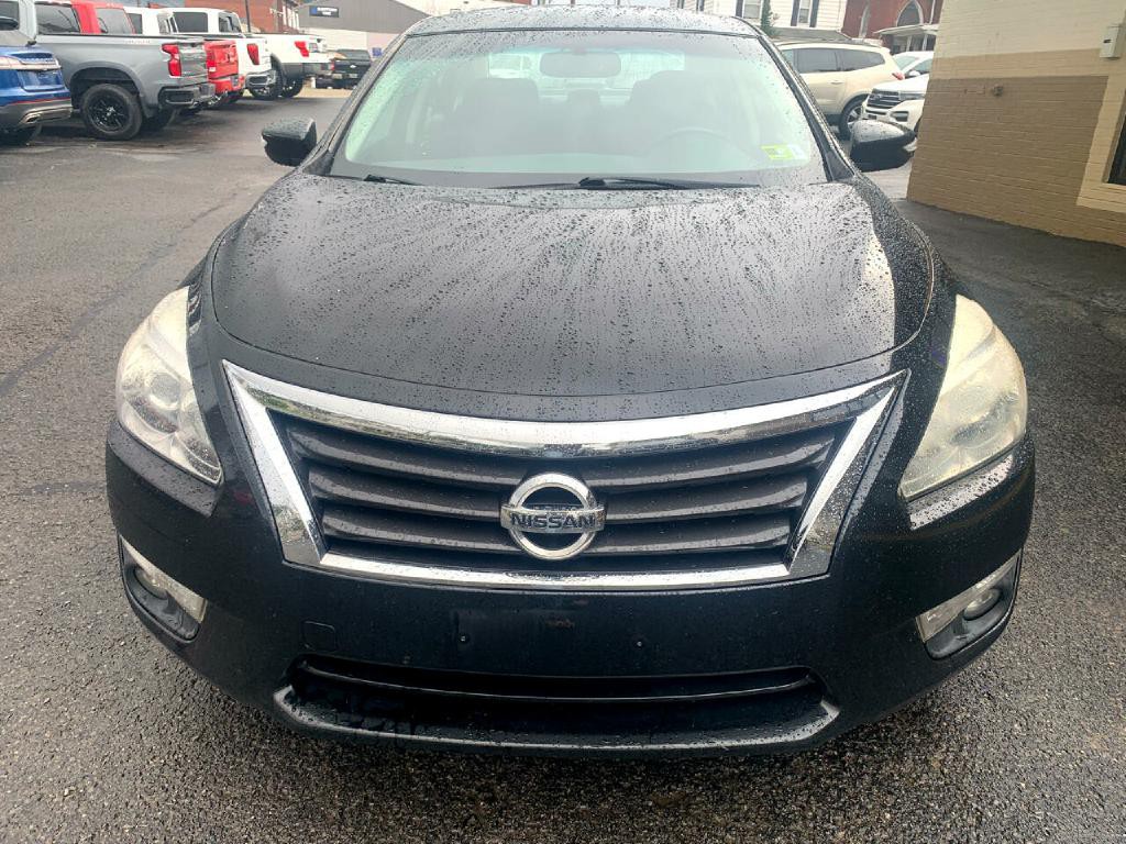 2014 Nissan Altima Image 8