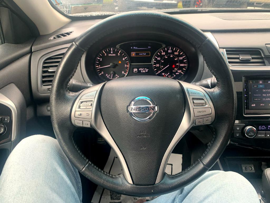 2014 Nissan Altima Image 15