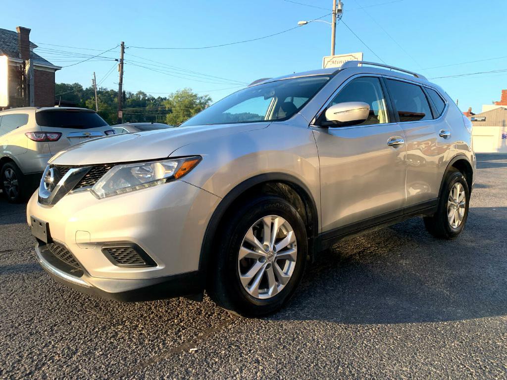 2015 Nissan Rogue Image 1