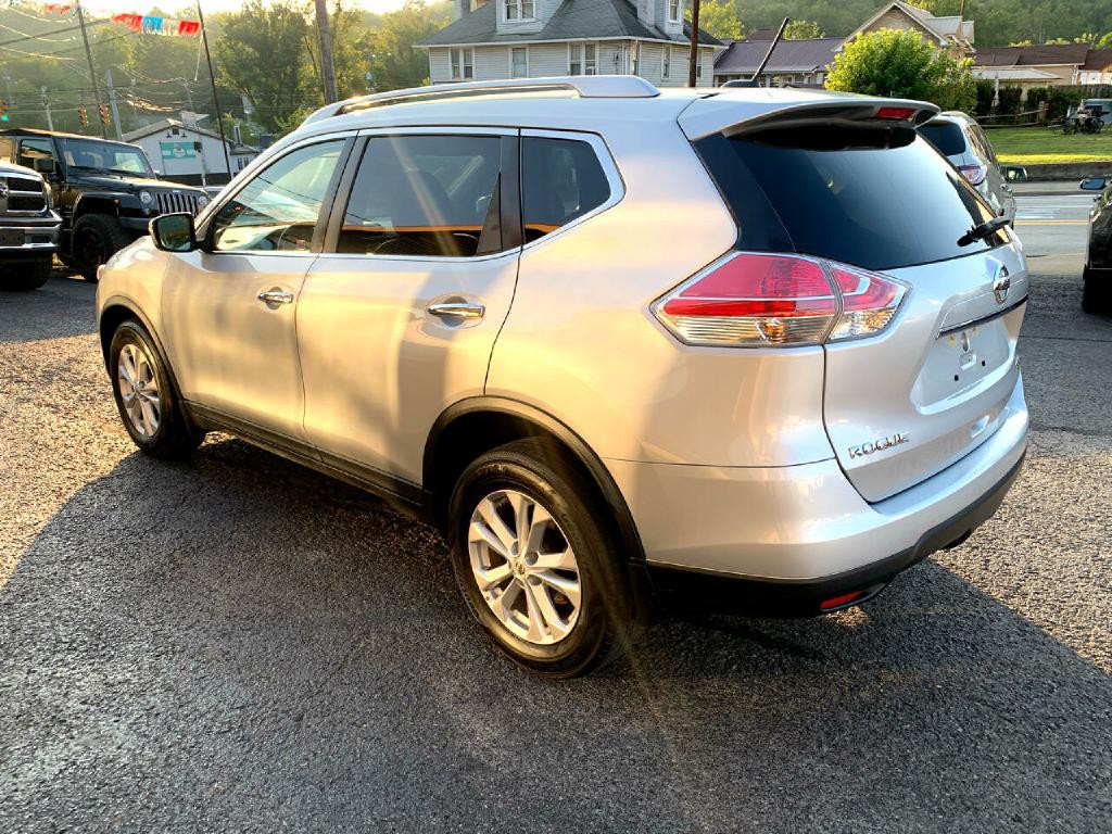 2015 Nissan Rogue Image 3