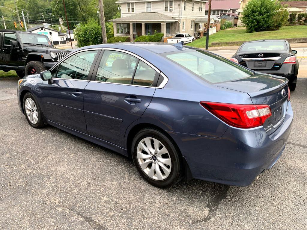 2016 Subaru Legacy Image 3