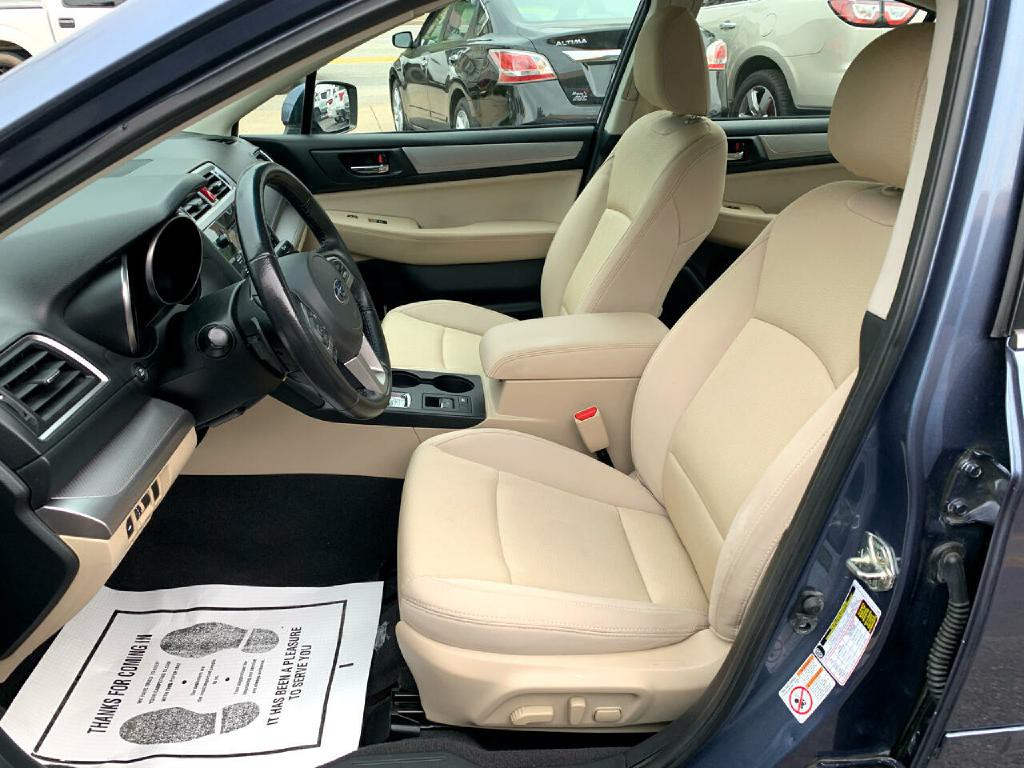 2016 Subaru Legacy Image 13