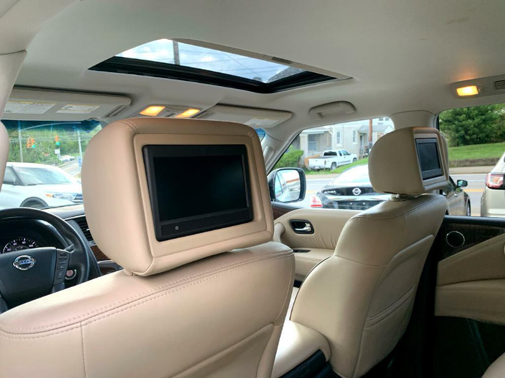 2017 Nissan Armada Image 15