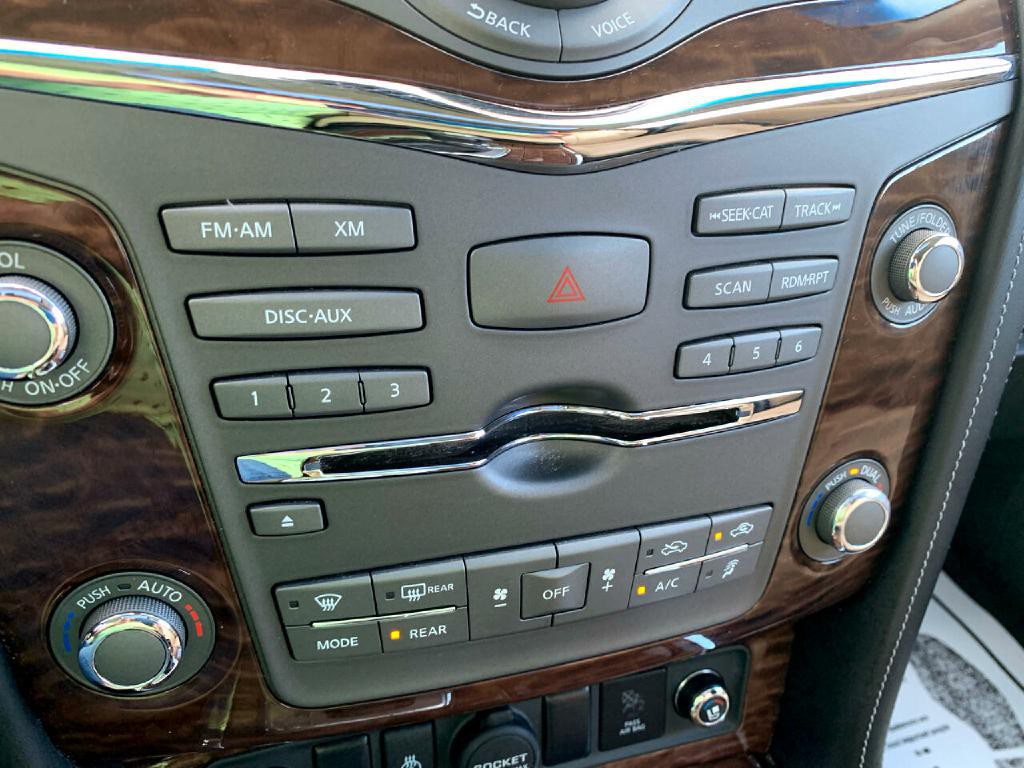 2017 Nissan Armada Image 25