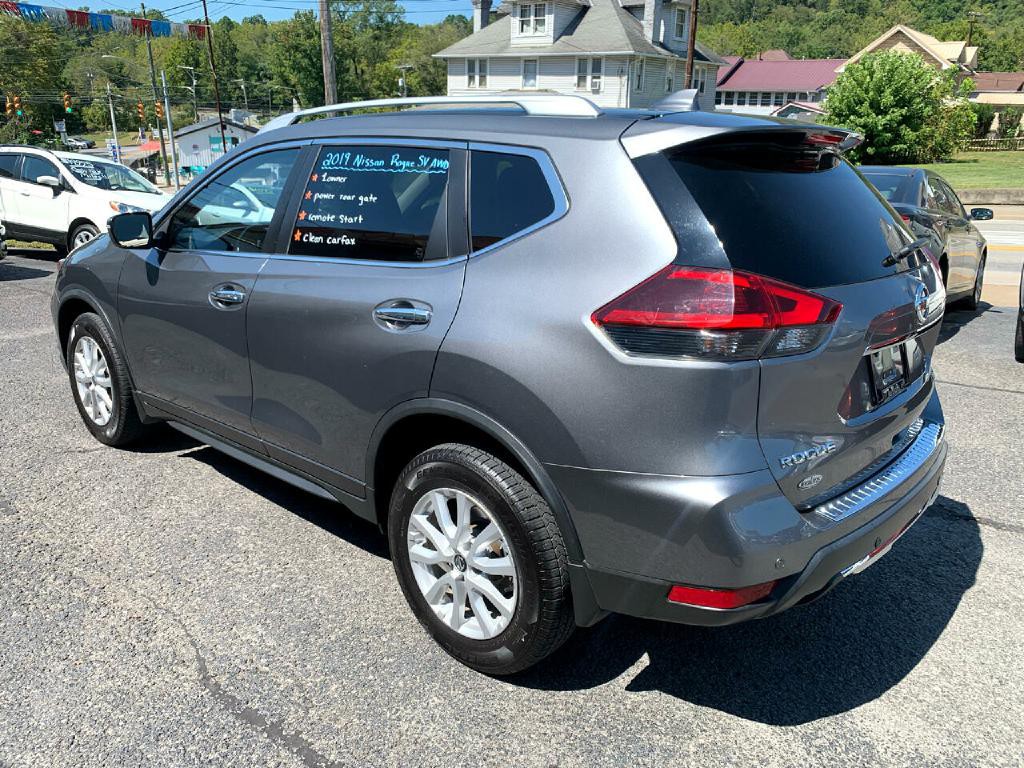 2019 Nissan Rogue Image 3