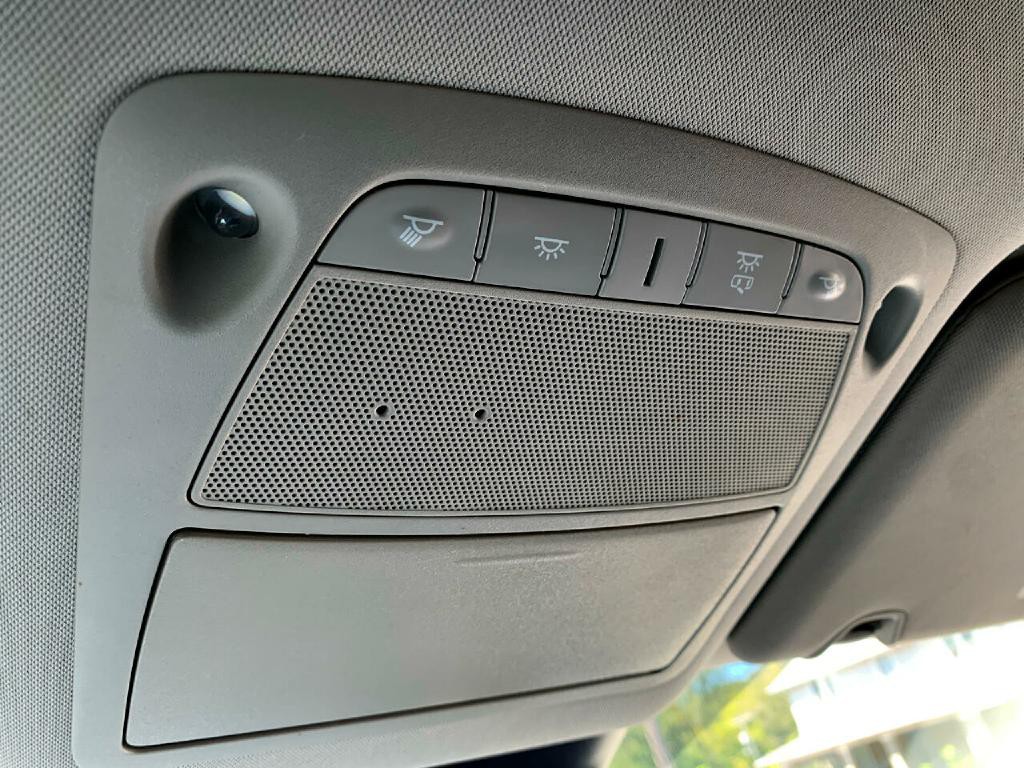 2019 Nissan Rogue Image 23