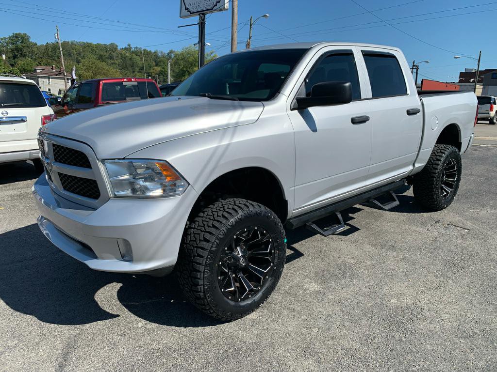 2018 RAM 1500 Image 2