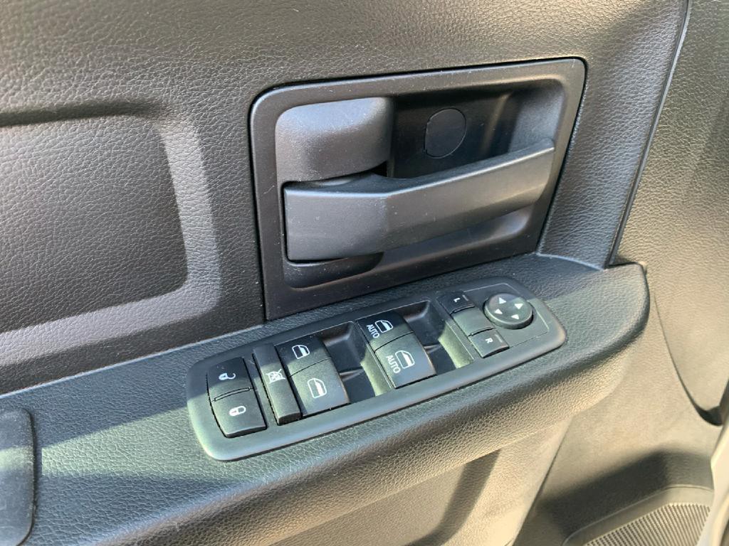 2018 RAM 1500 Image 12