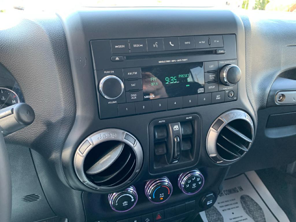 2018 Jeep Wrangler Image 18