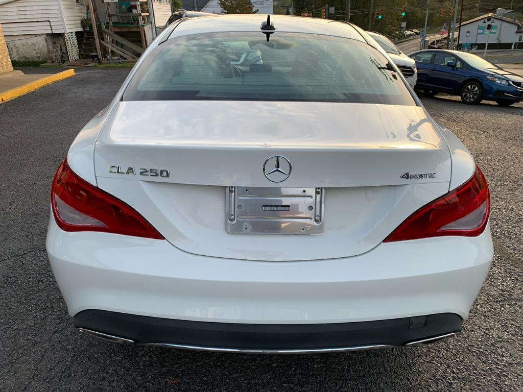 2017 Mercedes-Benz CLA-Class Image 3