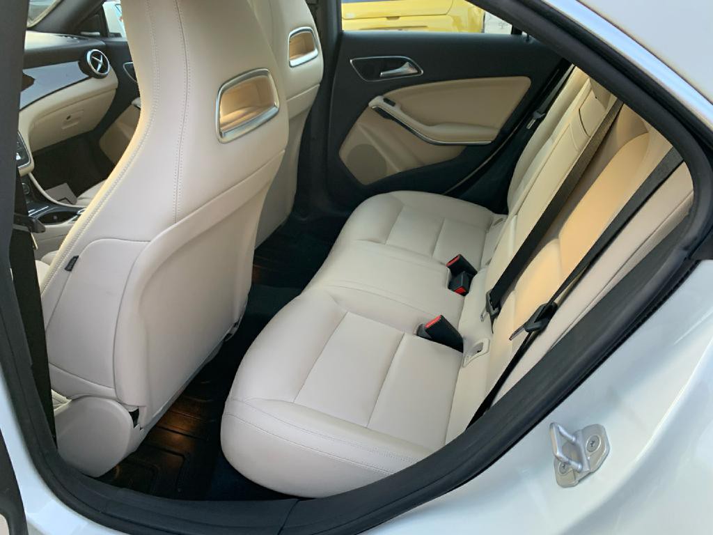 2017 Mercedes-Benz CLA-Class Image 10