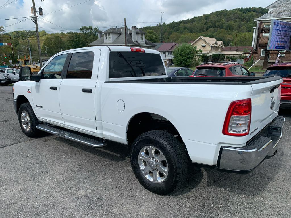 2024 RAM 2500 Image 3