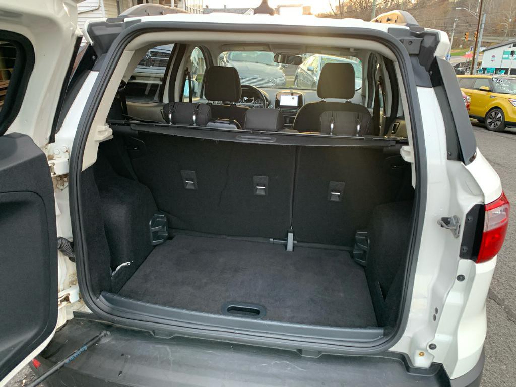 2018 Ford Econoline Image 8