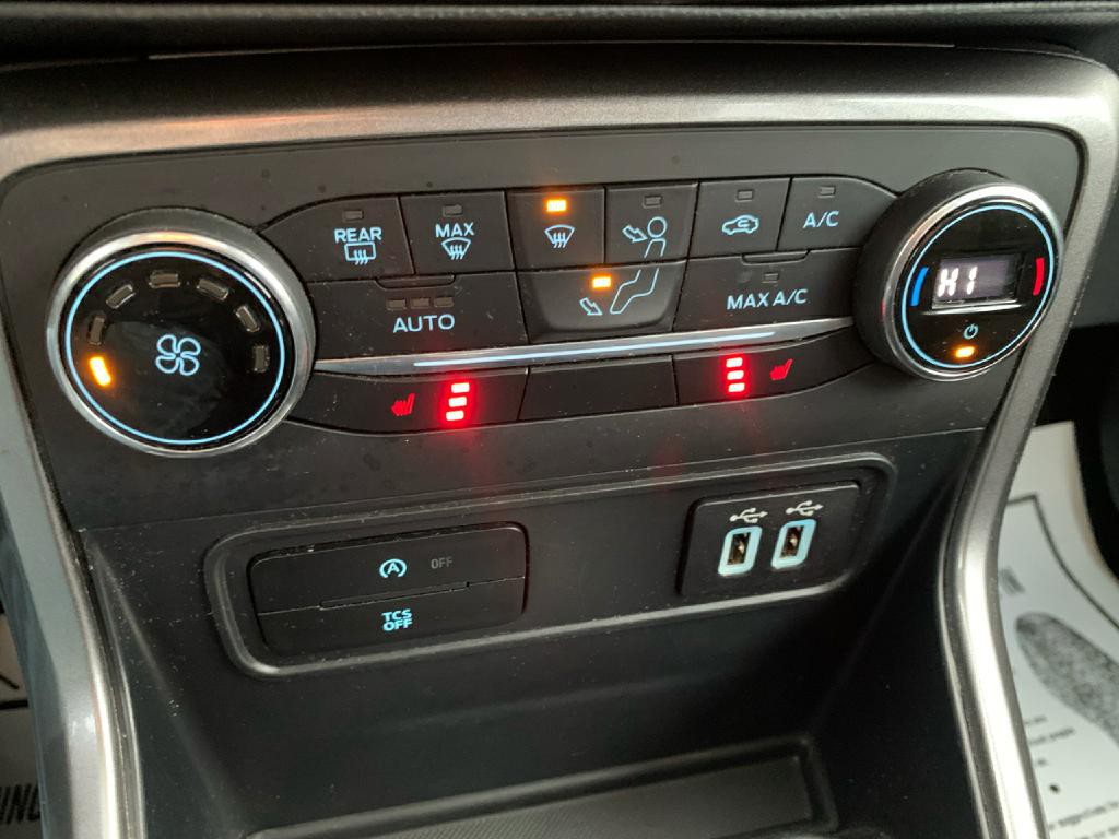 2018 Ford Econoline Image 19