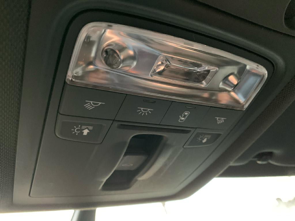 2016 Audi Q3 Image 24