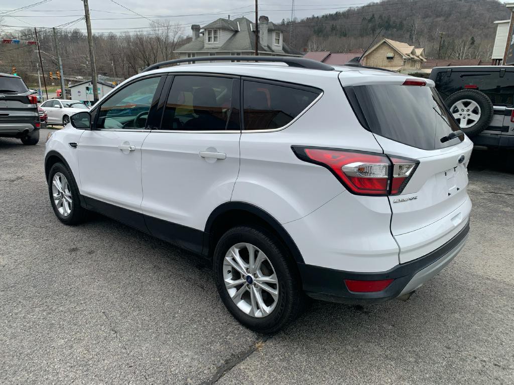 2018 Ford Escape Image 3