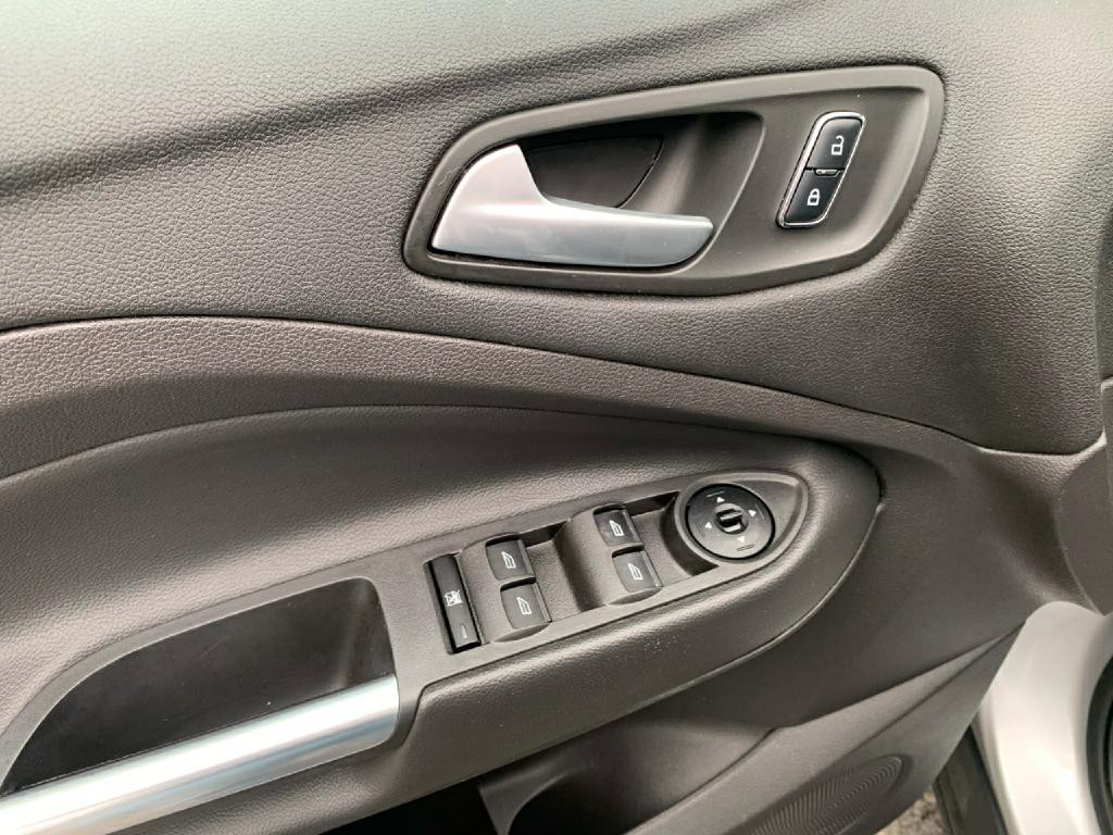 2015 Ford Escape Image 10