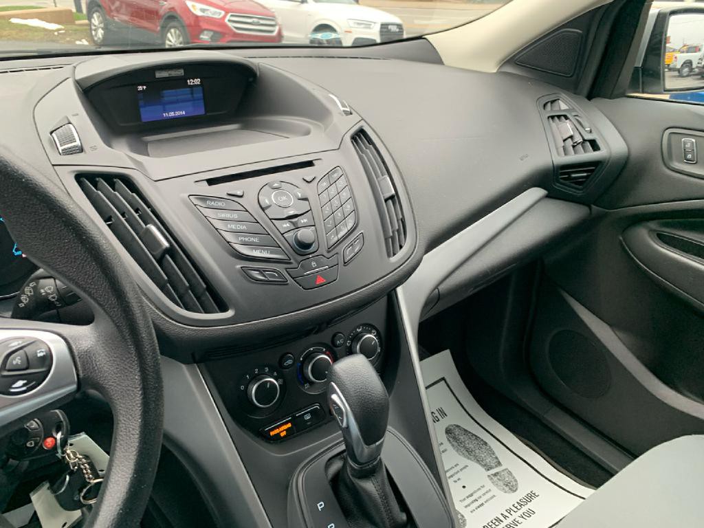2015 Ford Escape Image 16