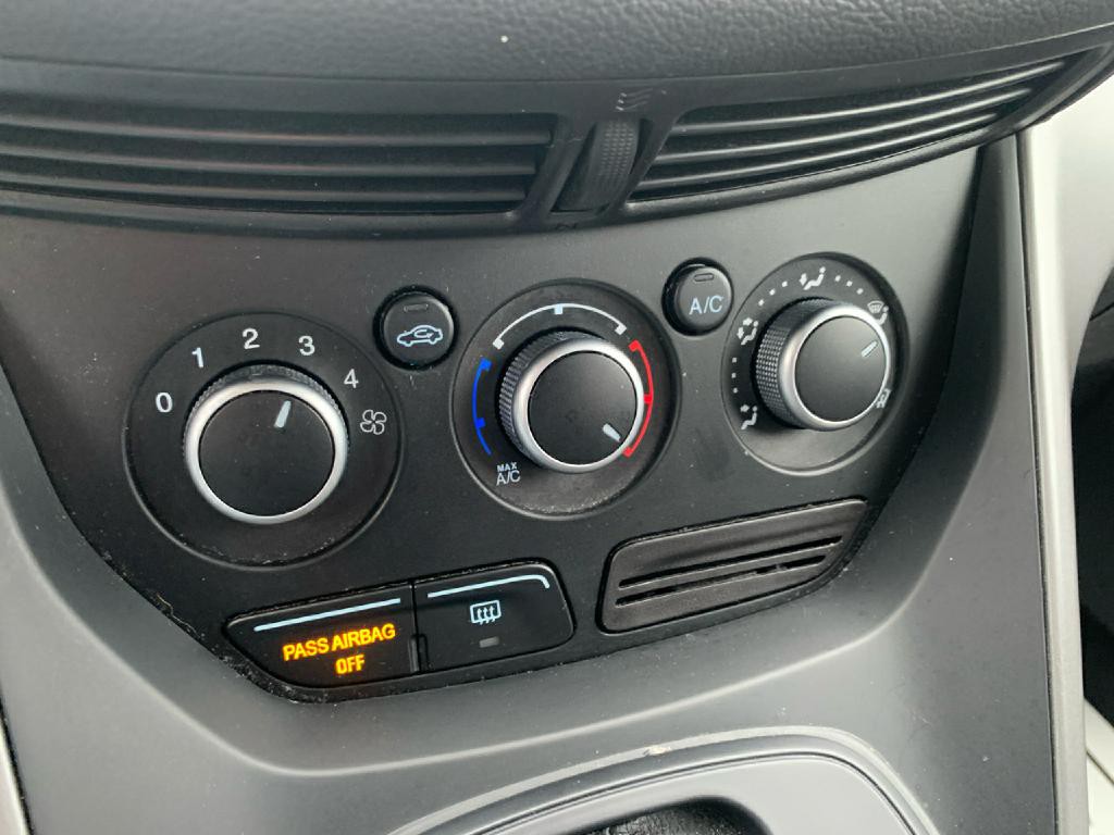 2015 Ford Escape Image 18