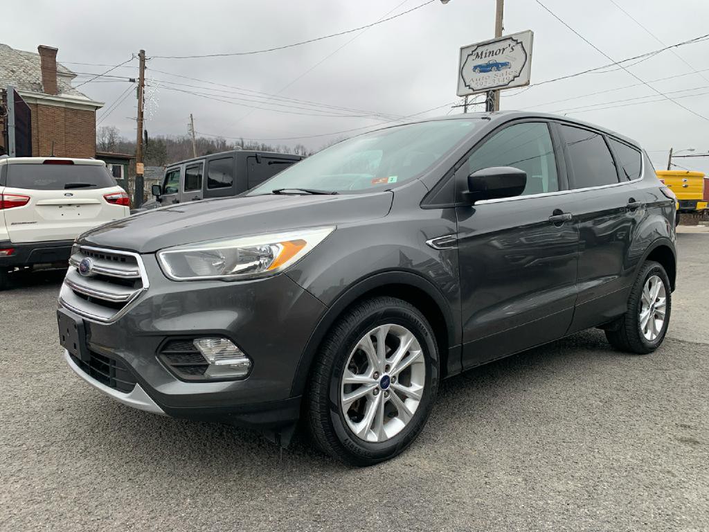 2017 Ford Escape Image 1