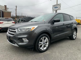 Image for 2017 Ford Escape SE ID: 7064192