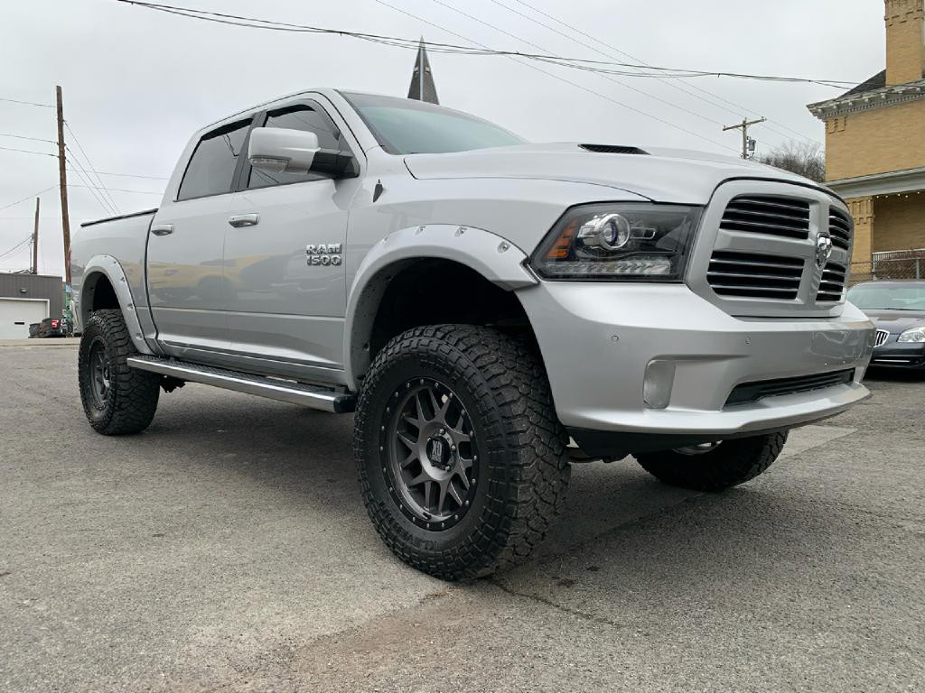 2017 RAM 1500 Image 7