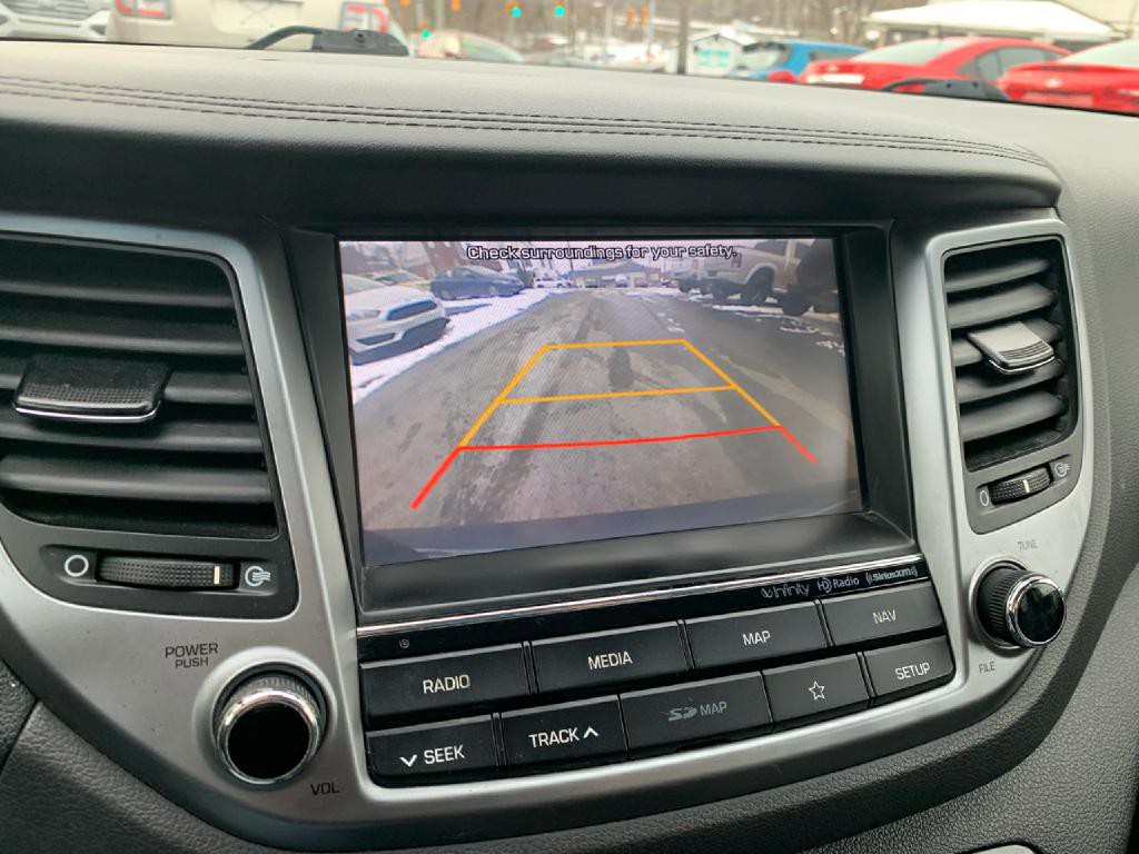 2018 Hyundai Tucson Image 18