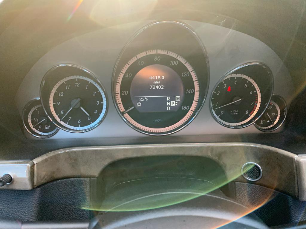 2010 Mercedes-Benz E-Class Image 12