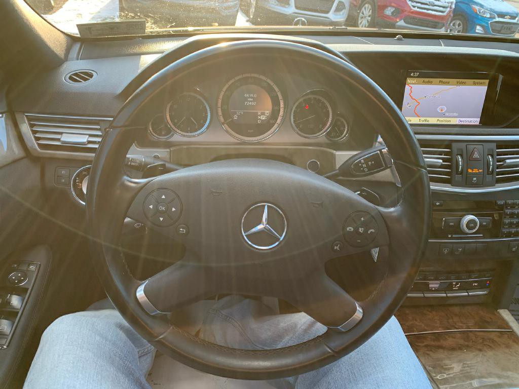 2010 Mercedes-Benz E-Class Image 13