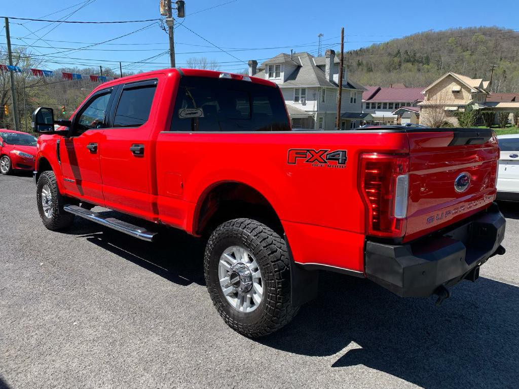 2017 Ford F-350 Image 3