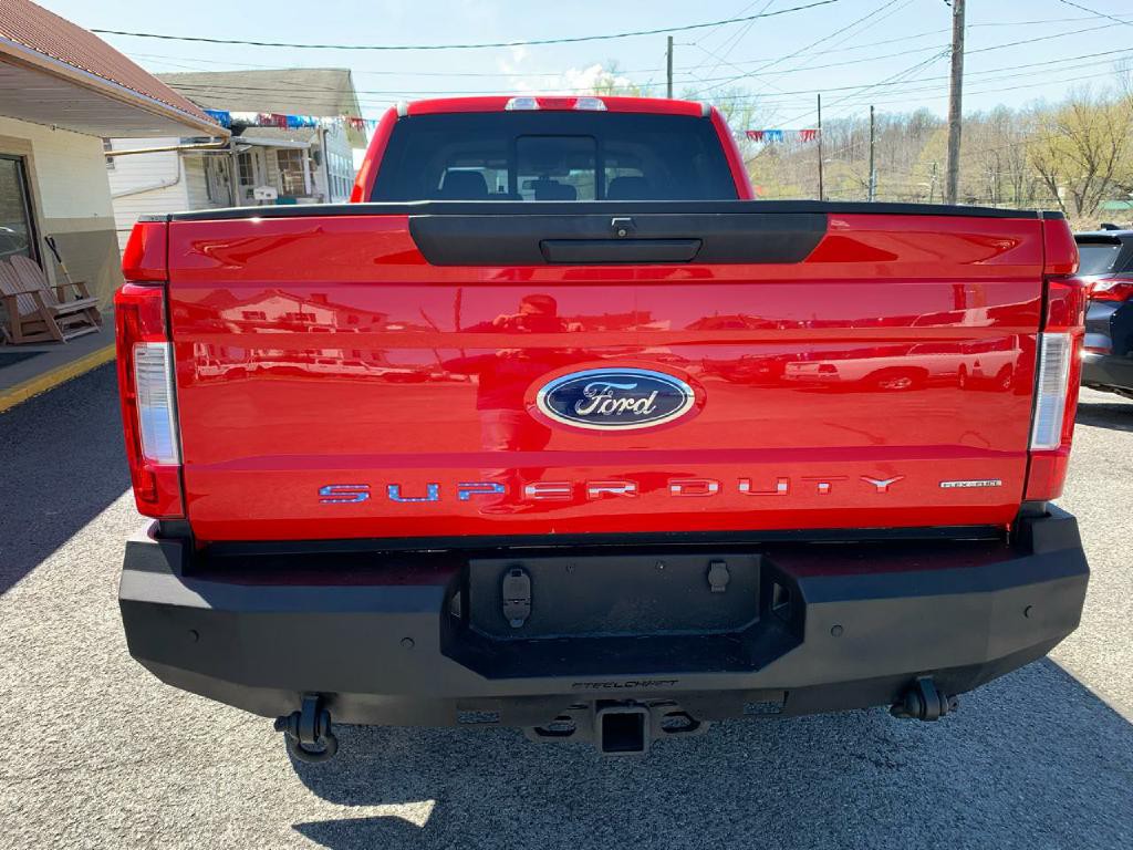 2017 Ford F-350 Image 4