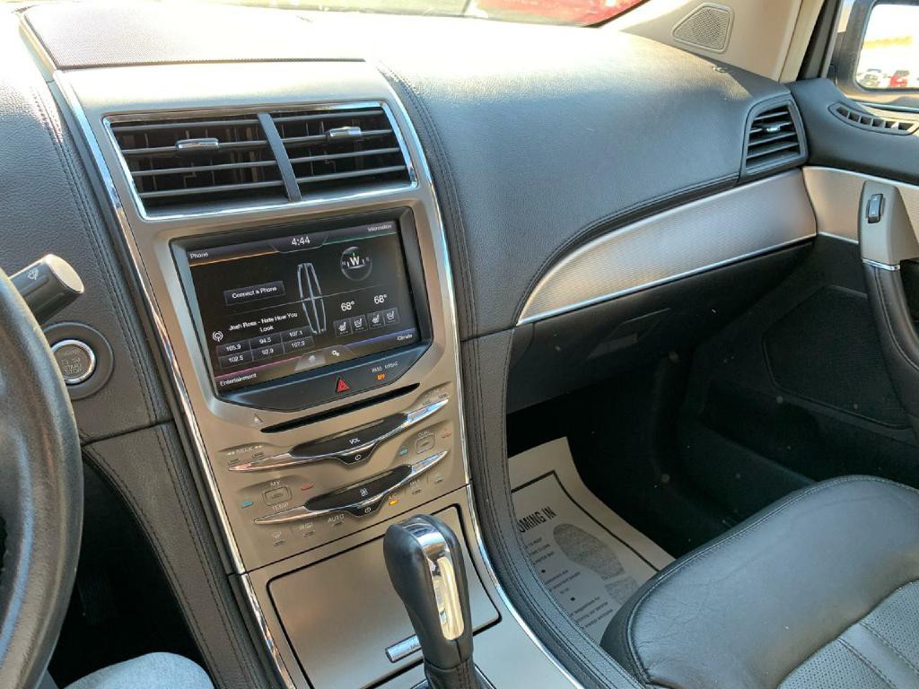 2014 Lincoln MKX Image 16