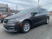 Image for 2023 Chrysler Pacifica Touring L ID: 7351378