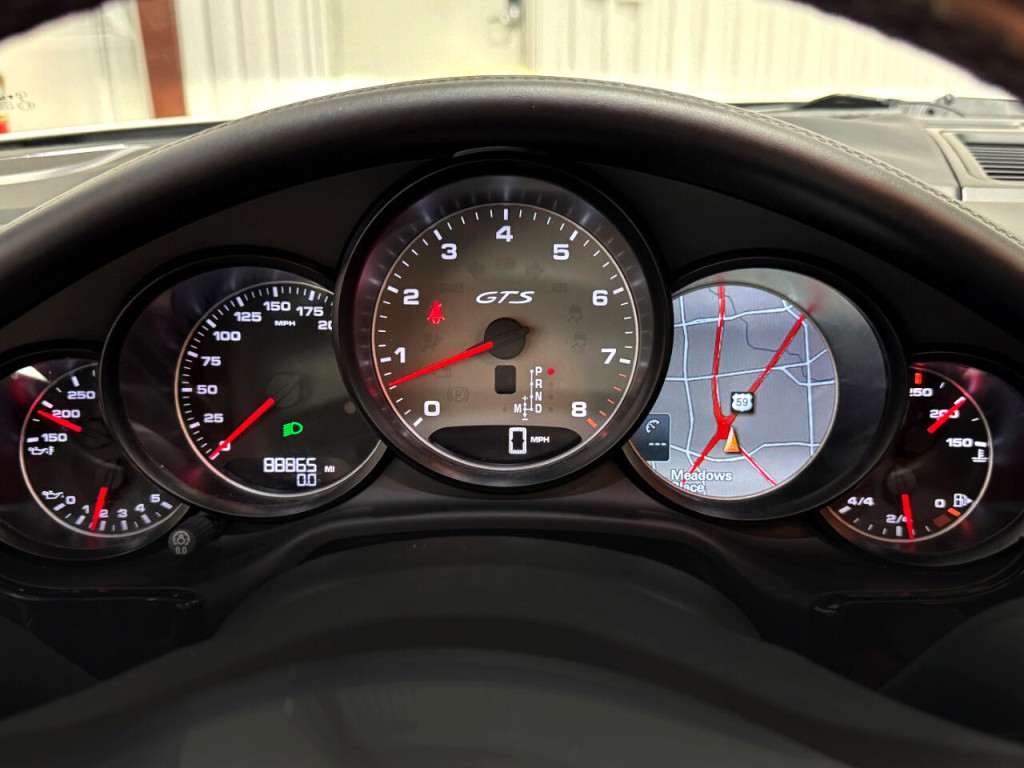 2013 Porsche Panamera Image 34