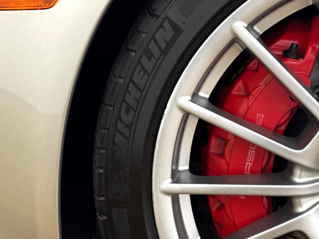 2013 Porsche Panamera Image 41